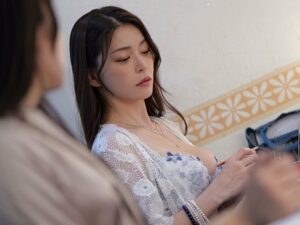 Mối tình vụng trộm của cô vợ trẻ cùng chàng trai mới lớn